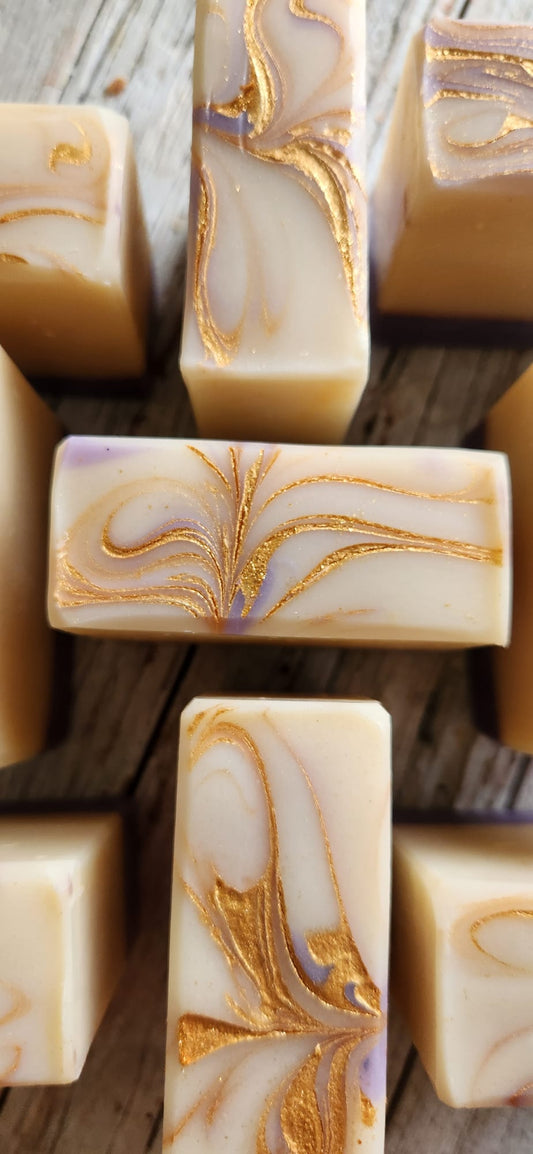 French Lavender and Honey Cold Processed Soap || gifts under 10 || bath and body